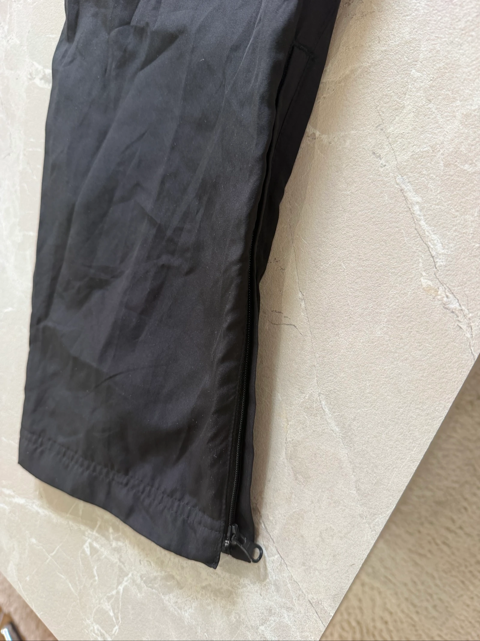 Pantalón Puma Ferrari negro con logos bordados – photo 7